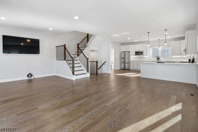 22 Arcadia Pl, Union Twp., NJ 07088