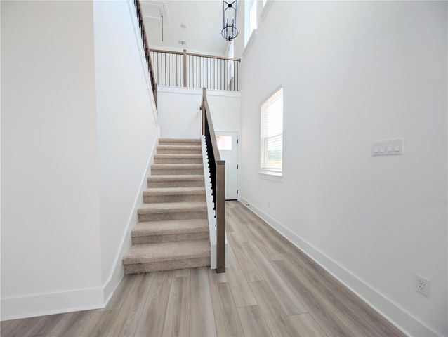 206 Kislingbury LN, Kyle, TX 78640