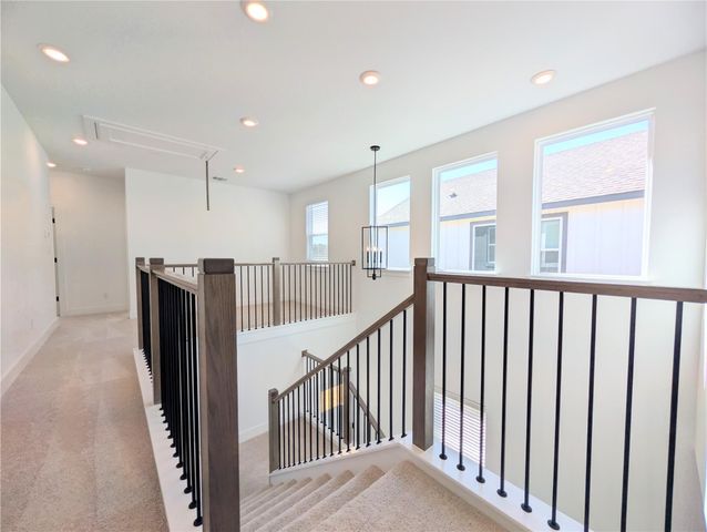 206 Kislingbury LN, Kyle, TX 78640