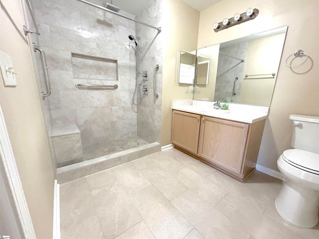 1001 Pelham Square Way, Greer, SC 29650