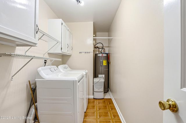 11508 Carriage Rest Ct, Louisville, KY 40243