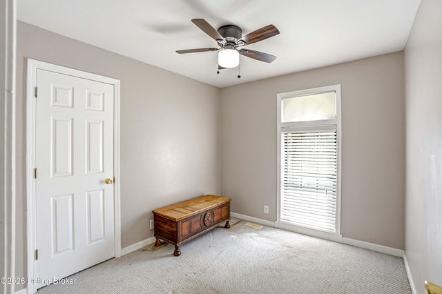 11508 Carriage Rest Ct, Louisville, KY 40243