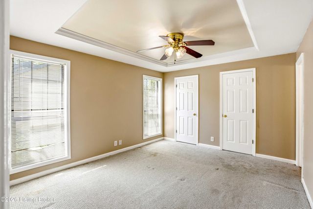 11508 Carriage Rest Ct, Louisville, KY 40243