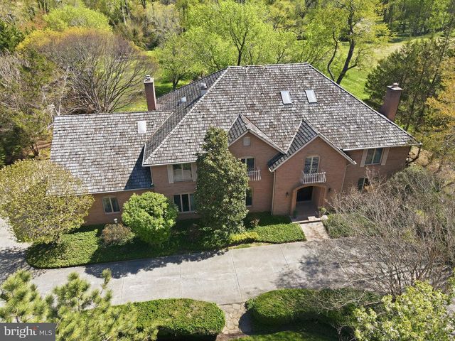 10517 ALLOWAY DR, Potomac, MD 20854