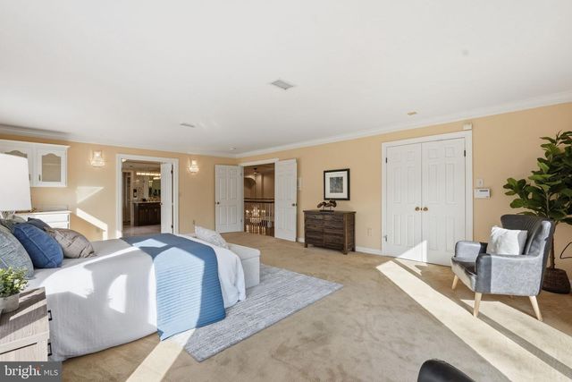 10517 ALLOWAY DR, Potomac, MD 20854