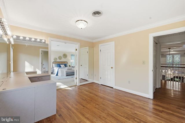 10517 ALLOWAY DR, Potomac, MD 20854