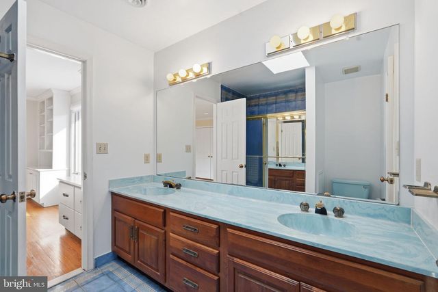 10517 ALLOWAY DR, Potomac, MD 20854