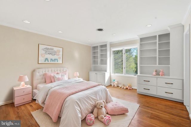 10517 ALLOWAY DR, Potomac, MD 20854