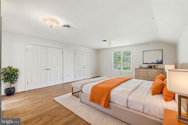 10517 ALLOWAY DR, Potomac, MD 20854