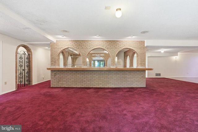 10517 ALLOWAY DR, Potomac, MD 20854