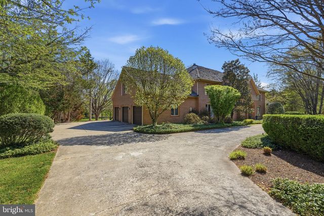 10517 ALLOWAY DR, Potomac, MD 20854