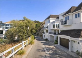 6363 Weidlake Drive, Los Angeles, CA 90068