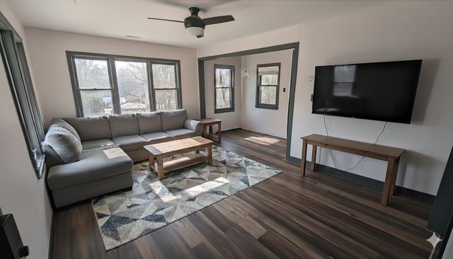 6448 S Ward Pkwy, Wichita, KS 67217