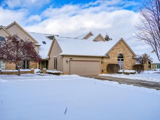 16767 W Cobblestone West Boulevard, Macomb, MI 48042