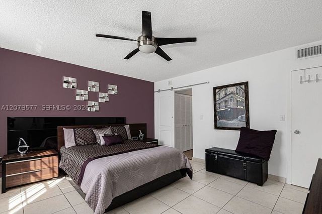 17800 Atlantic Blvd 203, Sunny Isles Beach, FL 33160