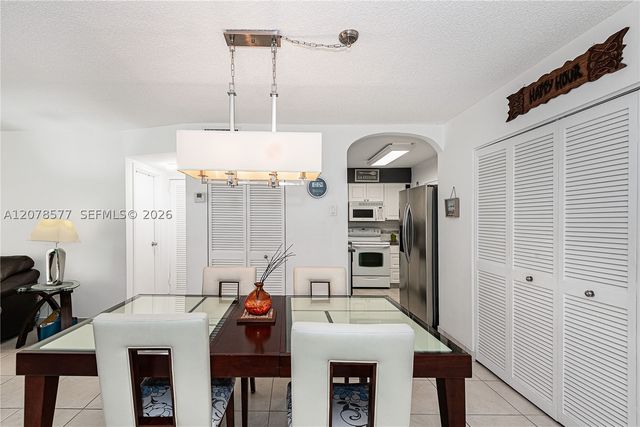 17800 Atlantic Blvd 203, Sunny Isles Beach, FL 33160