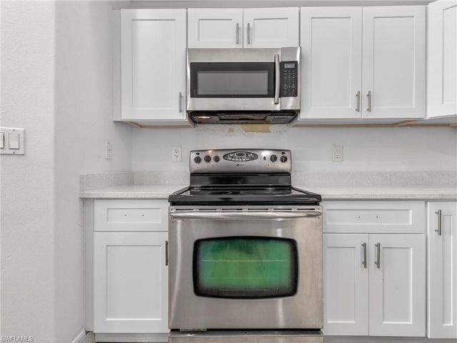 3404 34th ST SW, Lehigh Acres, FL 33976