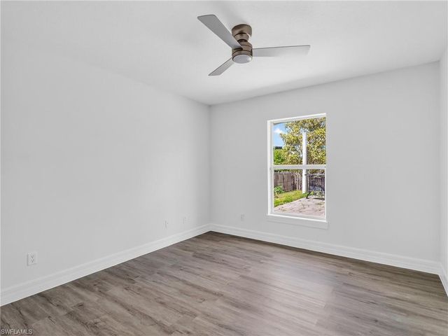 3404 34th ST SW, Lehigh Acres, FL 33976