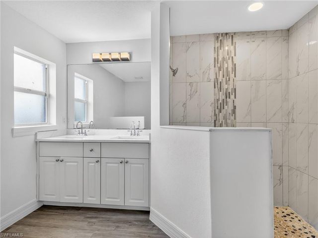 3404 34th ST SW, Lehigh Acres, FL 33976