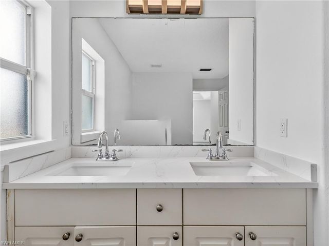 3404 34th ST SW, Lehigh Acres, FL 33976