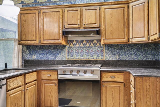 201 W Henry Street, Saline City, MI 48176
