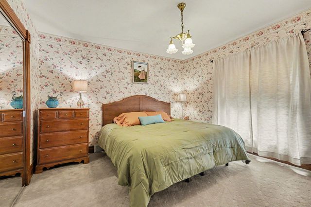 201 W Henry Street, Saline City, MI 48176