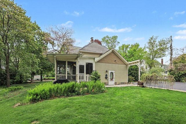 201 W Henry Street, Saline City, MI 48176