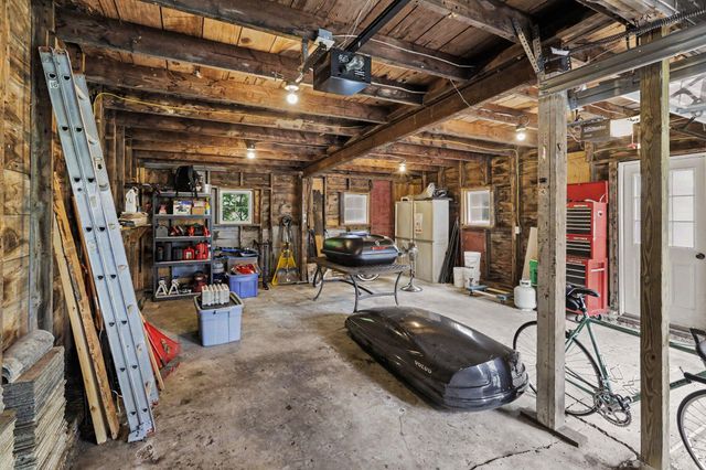 201 W Henry Street, Saline City, MI 48176