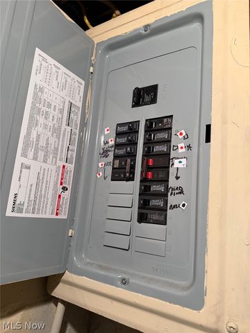 10111 North Boulevard, Cleveland, OH 44108