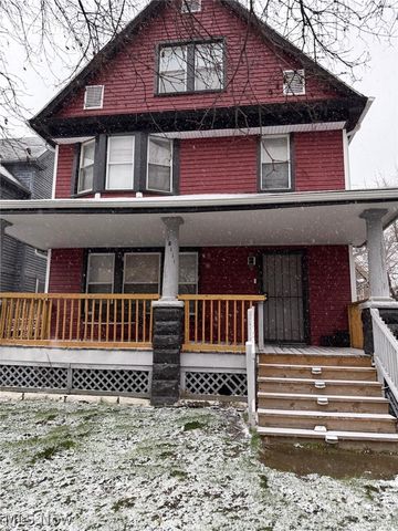 10111 North Boulevard, Cleveland, OH 44108