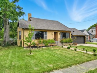 1605 S WESTERN AVE, Mexico, MO 65265