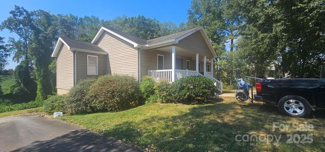 116 Brewer Lane, Mooresville, NC 28115