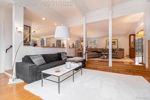 26580 Wellington Road, Franklin Village, MI 48025
