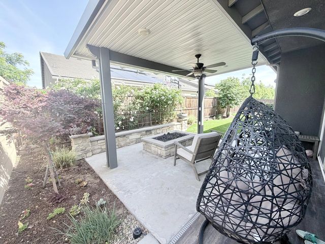 2031 N Osmun Avenue, Clovis, CA 93619