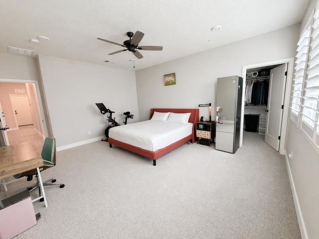 2031 N Osmun Avenue, Clovis, CA 93619