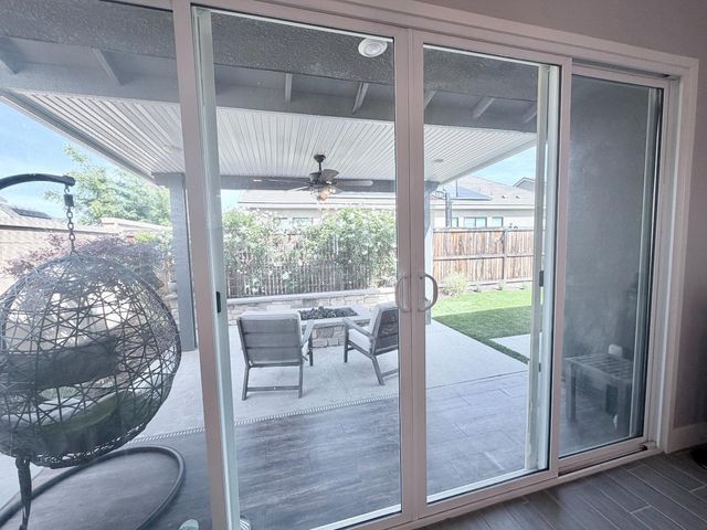 2031 N Osmun Avenue, Clovis, CA 93619