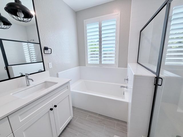 2031 N Osmun Avenue, Clovis, CA 93619