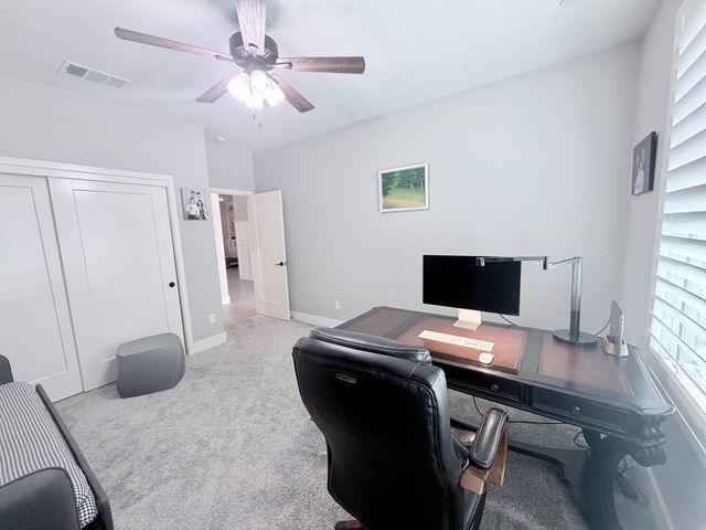 2031 N Osmun Avenue, Clovis, CA 93619