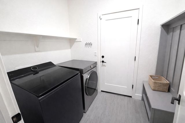 2031 N Osmun Avenue, Clovis, CA 93619