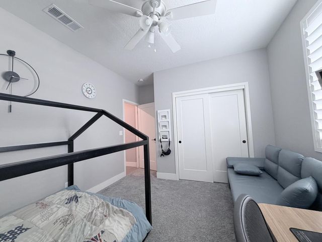 2031 N Osmun Avenue, Clovis, CA 93619
