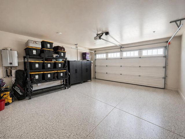 2031 N Osmun Avenue, Clovis, CA 93619