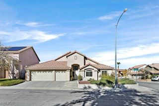 364 Bermuda Creek Road, Las Vegas, NV 89123