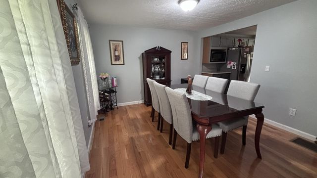 114 Morning Glory Drive, Manchester, NH 03109