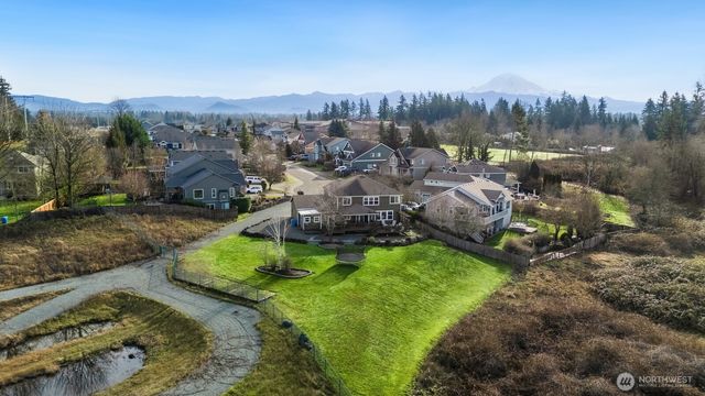 21603 31st Street E, Lake Tapps, WA 98391