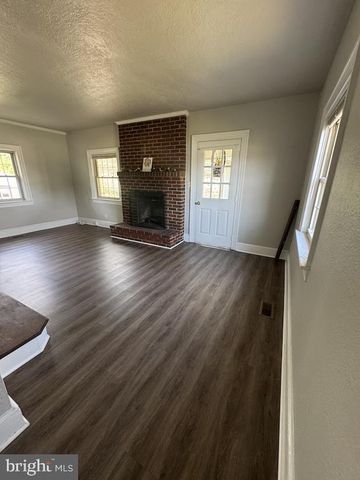 10720 COURTHOUSE RD, Fredericksburg, VA 22407