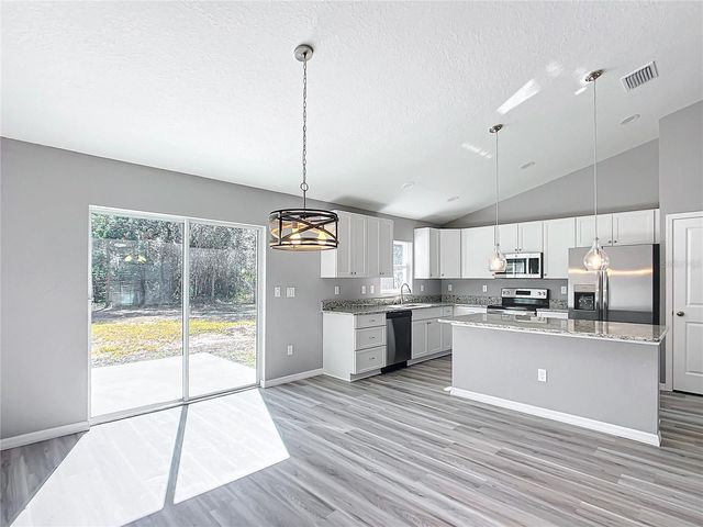 201 LOCUST ROAD, Ocala, FL 34472