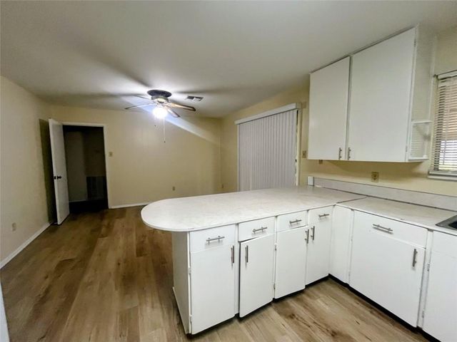 5210 CHESTNUT Drive, Alexandria, LA 71301