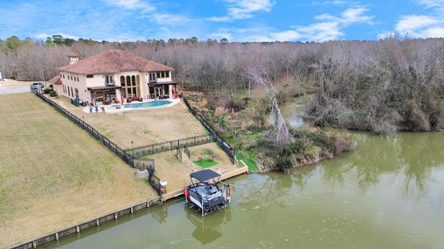 11503 Renaissance Drive, Montgomery, TX 77356