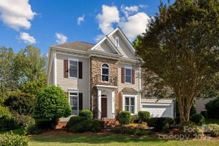 6900 Red Maple Drive, Charlotte, NC 28277