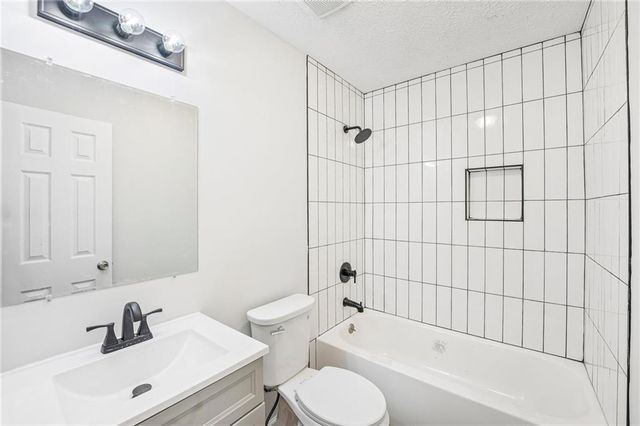 22 Oak Circle, Dallas, GA 30157